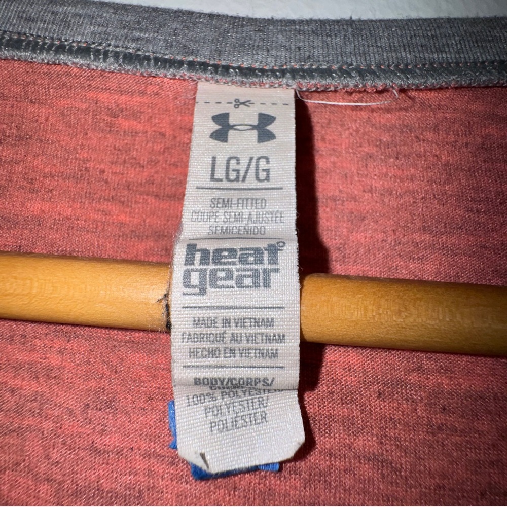 Under Armour Heatgear Long Sleeve Performance Shirt Red Gray Large - Picture 3 of 5